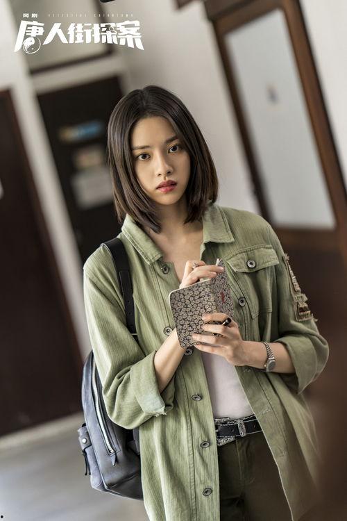 张艺竞个人资料,才华横溢的年轻演员，演艺事业璀璨星光